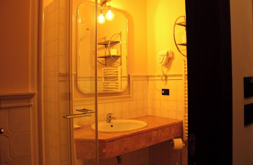 L'Aquila Hotel | HOTEL L'AQUILA 99