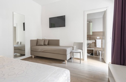 Follonica Hotel | Hotel La Pineta