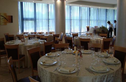 Roccacasale Hotel | Hotel Le Ginestre