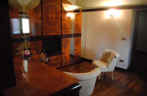 Agliano Terme Hotel | Hotel Locanda San Giacomo
