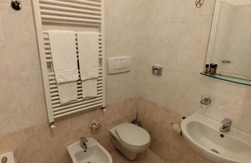 San Giuliano Milanese Hotel | Hotel Majestic