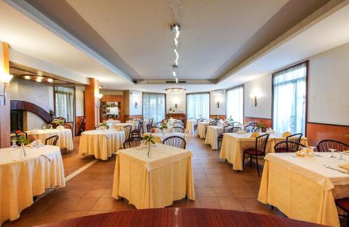 Santeramo in Colle Hotel | Hotel Murgia