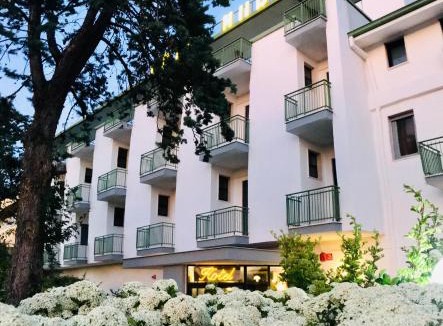 Santeramo in Colle Hotel | Hotel Murgia
