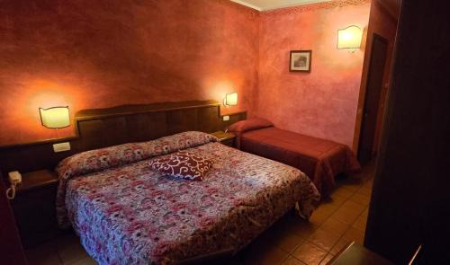 Rocca Pia Hotel | Hotel Natros