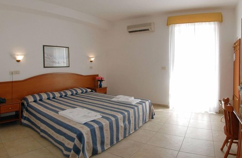 Peschici Hotel | Hotel Orchidea