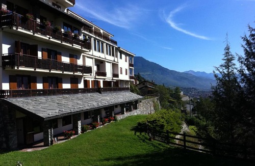 Montan-Angelin-Arensod Hotel | Hotel Panoramique