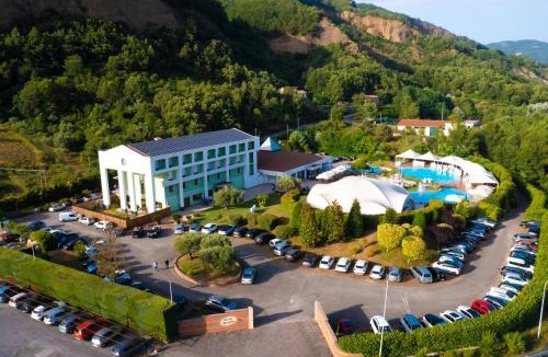 Latronico Hotel | Hotel Piccolo Paradiso - Latronico "Terme"