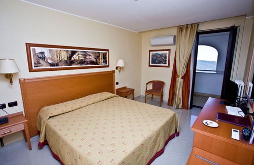 Monte Sant'Angelo Hotel | Hotel Relais dei Normanni