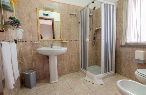 Capo Rizzuto Bed & Breakfast | Hotel Ristorante L'Orizzonte