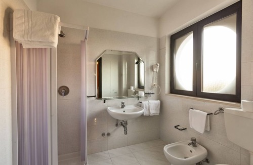 Venosa Hotel | Hotel Ristorante Venusia