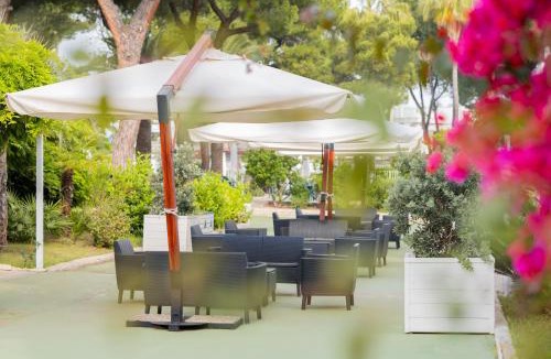 Giovinazzo Hotel | Hotel Riva Del Sole