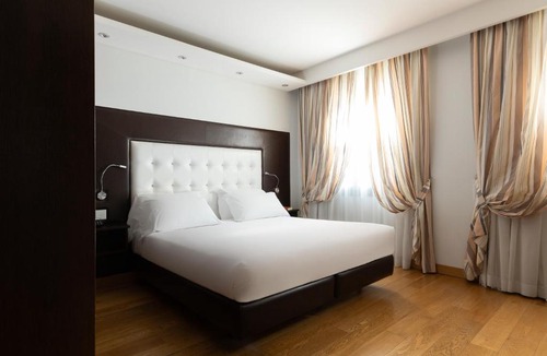 Caserta Hotel | Hotel Royal Caserta