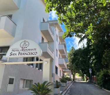 San Giovanni Rotondo Hotel | Hotel San Francesco