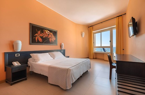 Gaeta Hotel | Hotel Serapo