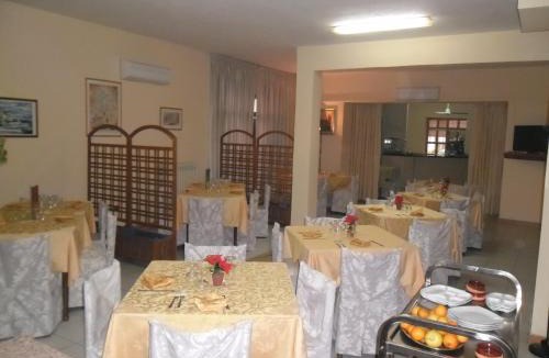 Corigliano Calabro Hotel | Hotel Tania