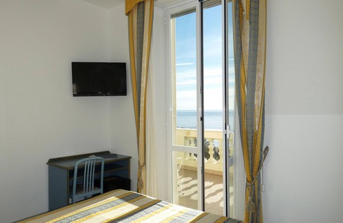 Varazze Hotel | Hotel Villa Centa