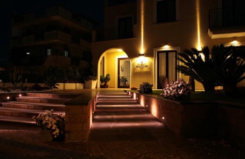 Pompei Hotel | Hotel Visagi