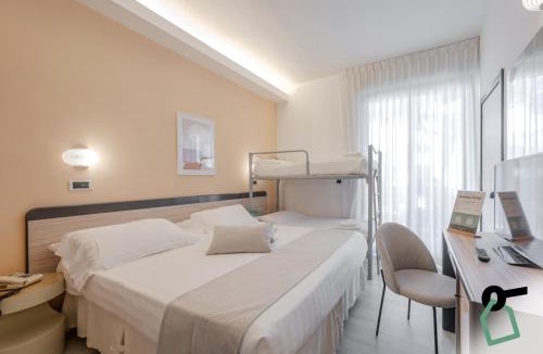 Giulianova Hotel | HOTIDAY Room Collection - Giulianova