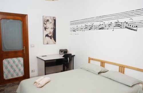 Bari City Centre House | House of Arts