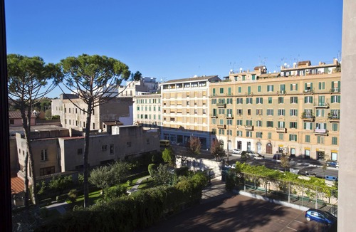 Monti Apartment | House of Bine - Perfect for families near the Colosseum
