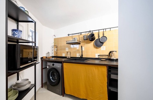 Bari City Centre Apartment | House of Lu - Urban Classic