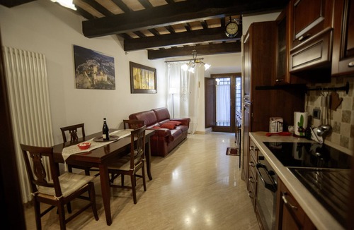 Narni Scalo House | House of the Olive Grove (Narni Sotterranea with free parking)