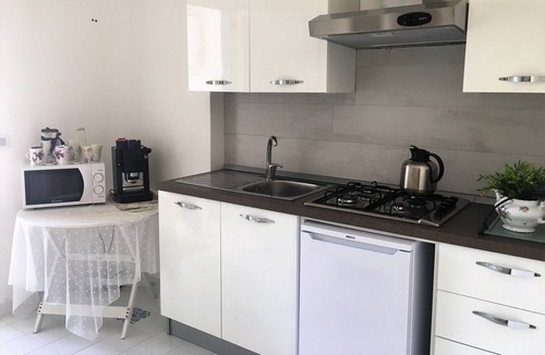 Ascea Villa | HOUSE ON THE BEACH-HOUSE ON THE BEACH-HAUS AM STRAND-MAISON SUR LA PLAG-CILENTO