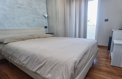 Municipio 5 Bed & Breakfast | HOUSE RENOVATION NEARBY BARI'S CENTER, SEA AND