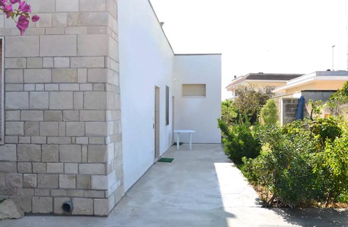 Giorgilorio Villa | House with garden, 50m from the sea. Spiaggiabella kite spot