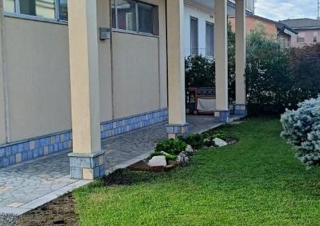 Fizzonasco Apartment | HUMANITHAS, Appartamento in Villa