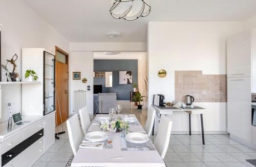 Monte San Giusto Apartment | I Due Gelsi Appartamento Blu Cobalto