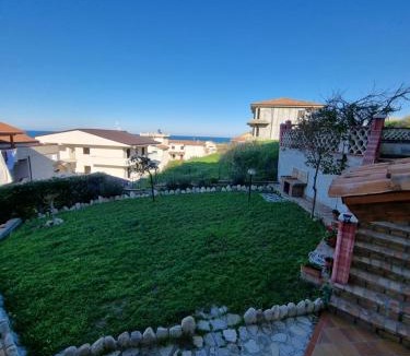 Mandatoriccio Apartment | I giardini del castello
