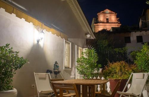 Ottiglio House | I Leoni Ruggenti Terrazza Incantata tra le Colline del Monferrato