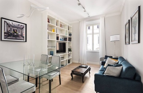 Repubblica Apartment | Idyllia | Elegant central flat