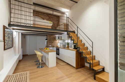 Rione XIV Borgo Apartment | iFlat | Cozy Loft two Steps from Vatican