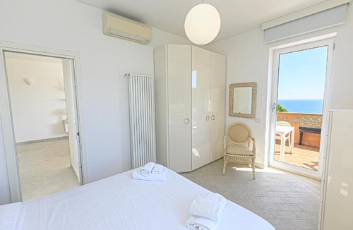 Arenzano Apartment | iFlat Punta San Martino