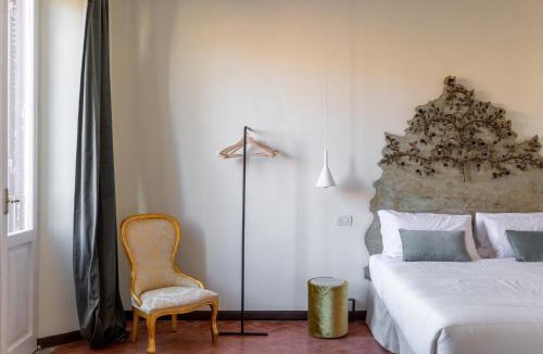 Rione II Trevi Apartment | iFlat Trevi Fountain's roomy&friendly apartment