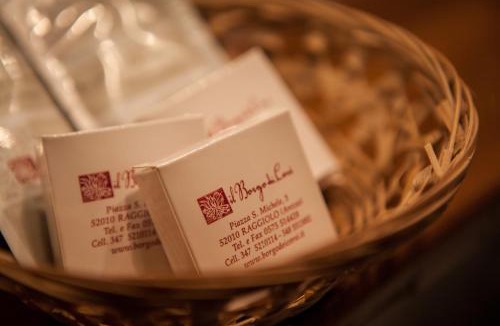 Raggiolo House | Il Borgo Dei Corsi - Charming Holiday Apartments in Tuscany