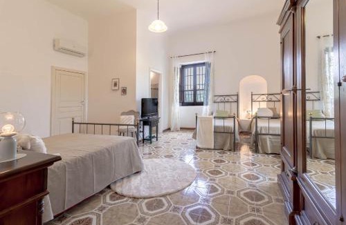 Roccella Jonica House | Il Castello degli Ulivi - Agriturismo in Natura