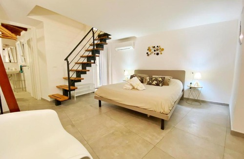 Historical Downtown Salerno Apartment | Il Duomo - Relais di Charme by Leading Hotel
