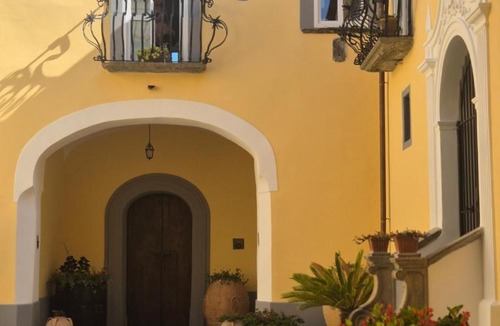 Castellabate Historic Centre Apartment | Il Frantoio