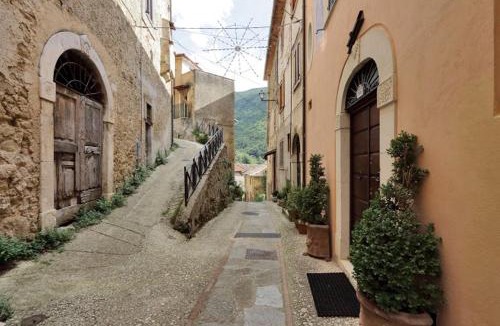 Colle Rinaldo Apartment | Il Gallo d' Oro - Oca
