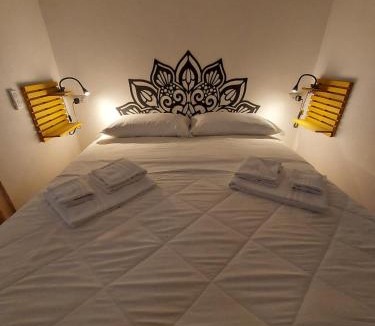 Capodimonte Apartment | Il Gelsomino - by BorgoLago