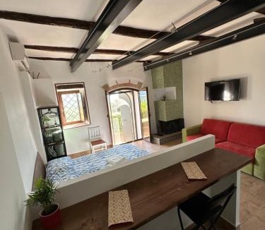Cantalupo in Sabina Apartment | Il Giardino Segreto