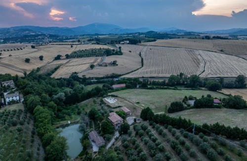 Lidarno House | Il Giuncheto, Pool, Amazing View, Umbrian Countryside