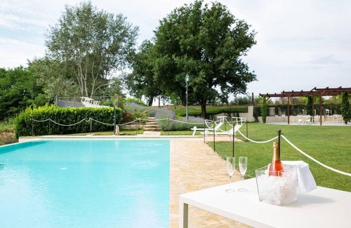 Marsciano Apartment | Il Granaio charming Dependance with mini SPA