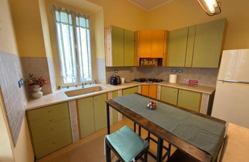 Terni Apartment | Il "Nido di Achille" in Centro - 2 piani di privacy e massimo comfort!