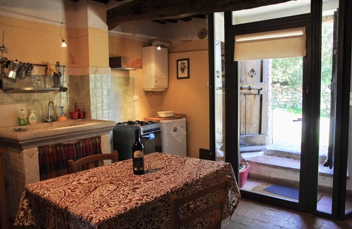 Radicondoli House | "Il Susino" is a self contained apartment adjoining the farmhouse, ideal accommo