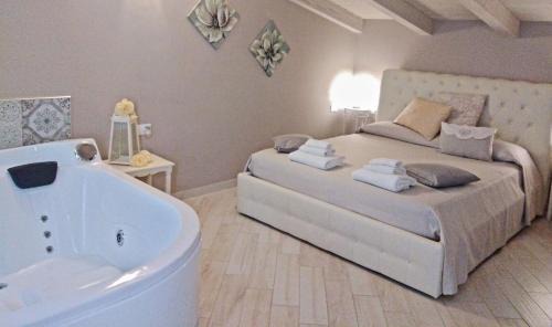 Fondi Bed & Breakfast | Imperatrice Livia