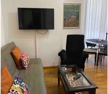 Monti Apartment | IN FRONT OF COLISEUM 3